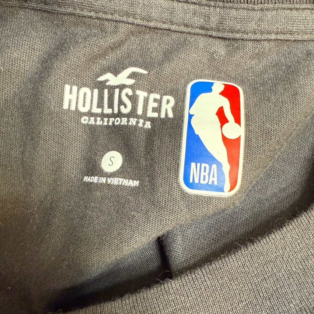 Los Angeles Lakers shirt - Picture 2 of 3